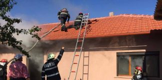 Incendiu la o locuinţă din Popeşti
