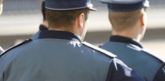 Doi barbați din Măgești, prinsi de politisti din Borod dupa ce au sustras niste bani