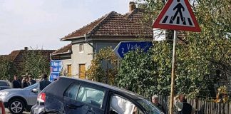 Accident în Topa de Cris! Implicat un autocar plin cu copii!