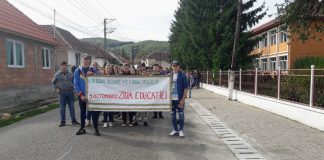 Prima ediție a Marșului pentru Educație la Vadu Crișului