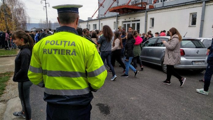 VREI SĂ FII POLIȚIST? POLIȚIA BIHOREANĂ RECRUTEAZĂ CANDIDAȚI PENTRU CONCURSUL DE ADMITERE ÎN ȘCOLILE DE AGENȚI DE POLIȚIE