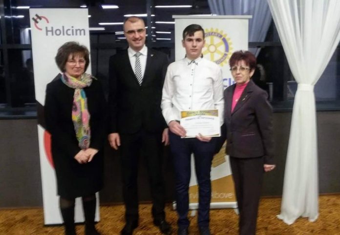 Colegiului Tehnic “Alexandru Roman” Aleșd -800x553 Colegiului Tehnic “Alexandru Roman” Aleșd