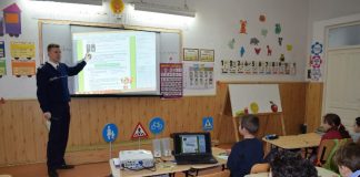 Peste 3.000 de elevi din 67 de şcoli sunt implicați de polițiștii de prevenire bihoreni în proiectul „Școala Siguranței Tedi”