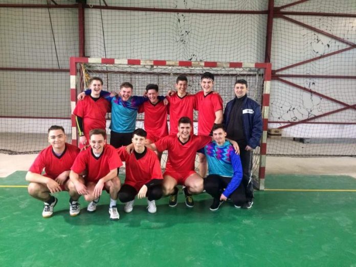 Colegiul Tehnic ,,Alexandru Roman” Aleșd-8