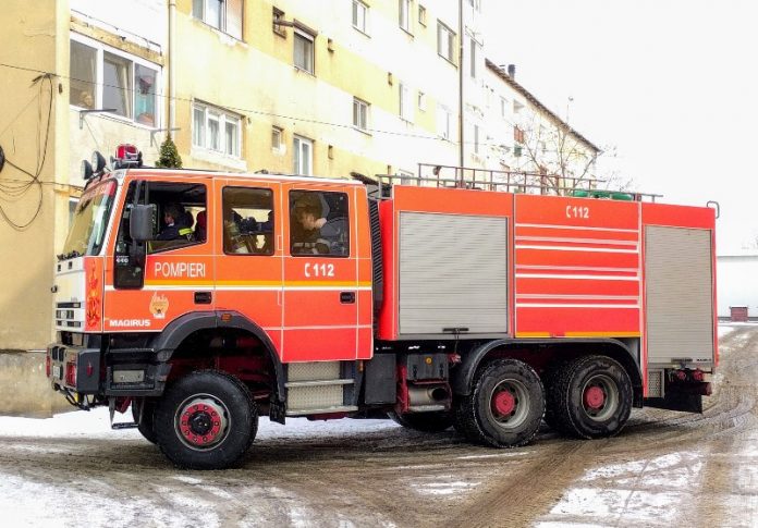 pompieri militari Aleșd autospeciala-8