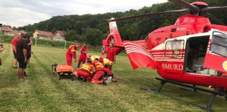 Elicopterul SMURD a intervenit la Vadu Crisului: o persoană a căzut de pe o stâncă! Elicopterul SMURD a intervenit la Vadu Crisului-800x600