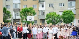 Anul şcolar începe în 9 septembrie careu Aleșd-800x532