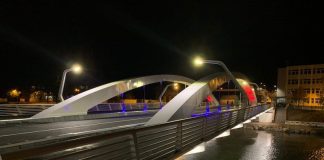 In aceasta seara s-a deschis circulatia pietonala pe Podul Centenarului din Oradea Podul Centenarului din Oradea-1