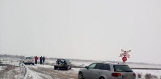 Maşină lovită de tren la Telechiu 4-800x536