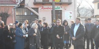 CINCI CONFESIUNI RELIGIOASE UNITE PRIN CREDINȚĂ Vadu Crișului sărbătoare 3