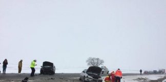 Accident grav între Oradea şi Arad. Un bărbat a murit Accident, între Oradea şi Arad-600x450