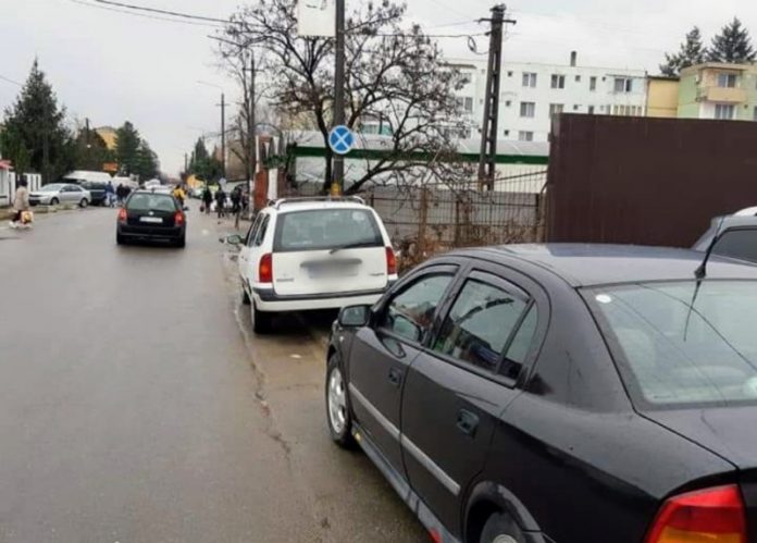 parcare trotuar Aleșd 3