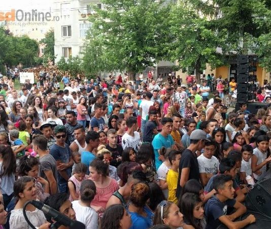 Lino Golden la Aleșd de 1 iunie