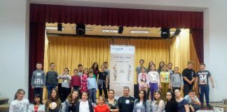 Tabără de dansuri populare la Vadu Crişului dansuri populare la Vadu Crişului