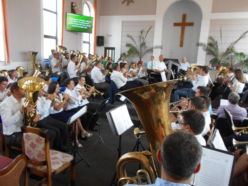 FESTIVALUL FANFARELOR LA VADU CRIȘULUI 3