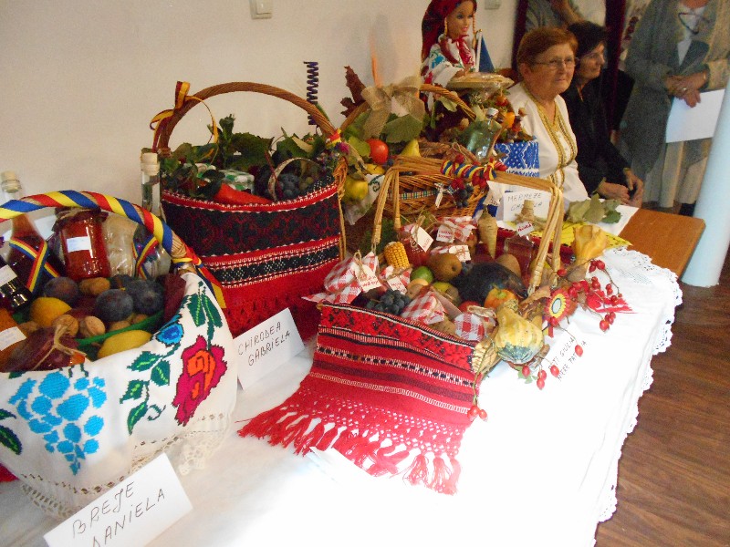 ANUL OMAGIAL AL SATULUI ROMÂNESC LA VADU CRIȘULUI-2