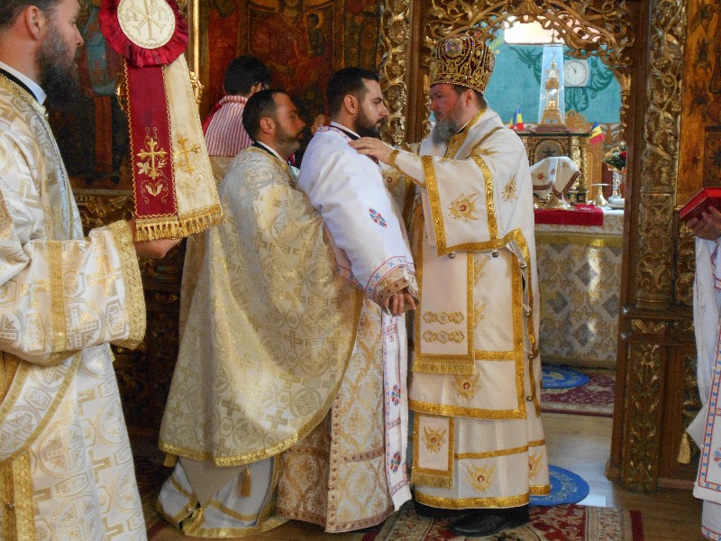 ANUL OMAGIAL AL SATULUI ROMÂNESC LA VADU CRIȘULUI-3