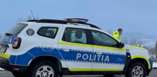 Mașina poliției Aleșd