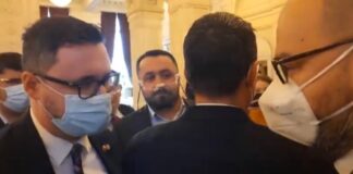 Scandal cu înjurături între AUR și USR în Parlament: „Mă, păduche!”, „Ești un zero barat!” (video)
