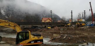 Lucrările la noul pod din Bulz au ajuns la un stadiu fizic de 20%