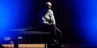 CÂNTAREA PĂTIMIRII NOASTRE recital pe versuri de Octavian Goga, susținut de actorul Eugen Țugulea cu ocazia Zilei Internaționale a Poeziei Eugen Țugulea