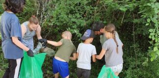 Actiunile de curatenie din comuna Vadu Crisului, au continuat in zona “pe vale” din satul Birtin