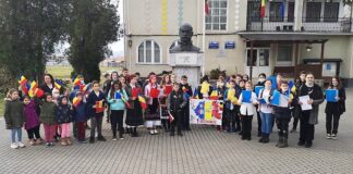 elevii Școlii gimnazială din Aușeu