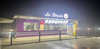 Sărbătorește 1 Mai cu Mâncare Bună și Muzică la Fast-Food La Strada! LA STRADA