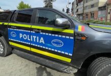 Mașină Polița animalelor