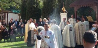 biserica ortodoxă din Vadu Crișului
