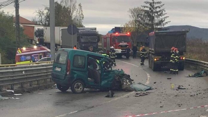 Accident Petrileni