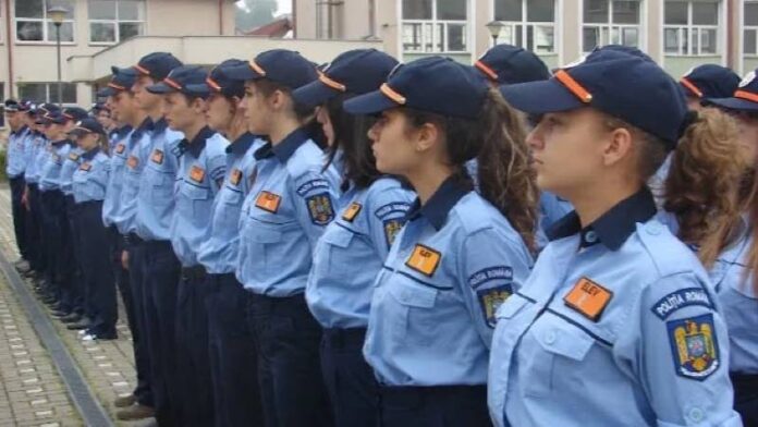 Elevi școala de poliție Elevi școala de poliție