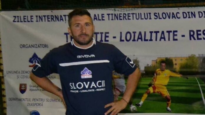Zeno Bundea