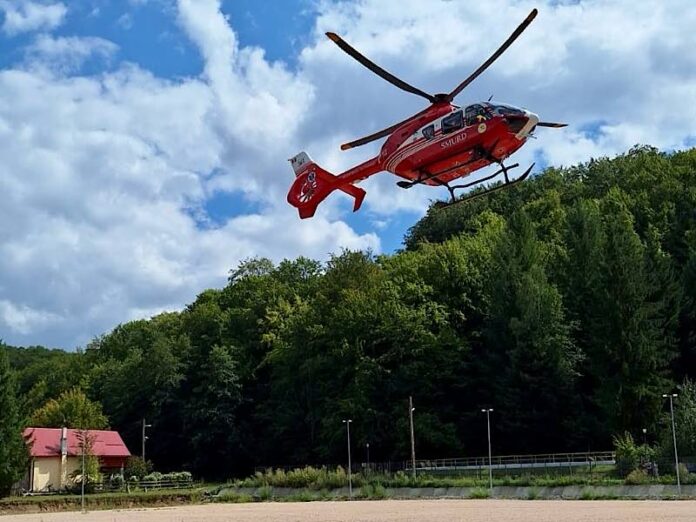 Elicopter Smurd la pădurea Neagră Elicopter Smurd la pădurea Neagră