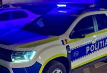 Polițist lovit în cap în timpul intervenției la un conflict . Trei persoane plasate sub control judiciar Duster de poliție
