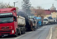 Mâine încep lucrările de asfaltare pe DN1, în centrul orașului Aleșd. Șoferii sunt rugați să nu parcheze pe marginea drumului lucrări de asfaltare în centrul orașului Aleșd.