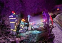 autoturism răsturnat