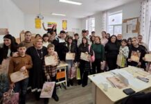 Elevii Școlii Gimnazială Nr. 1 Aștileu