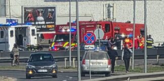 Accident pe Centura Oradea: două persoane evaluate medical Mașini implicate Accident Centura Oradea