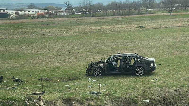 Mașină răsturnată la Groși 2