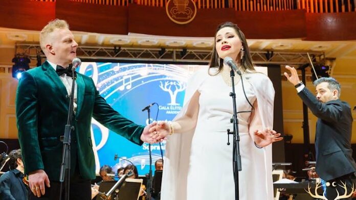tenorul ŞTEFAN von KORCH şi soprana ELINA VELICA