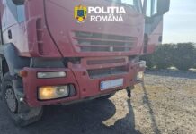Șofer din Țețchea, amendat cu peste 18.600 de lei după ce și-a „mascat” numărul de înmatriculare pentru a păcăli sistemul de rovinietă