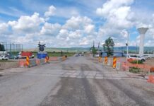 Circulație închisă la trecerea feroviară din Astileu
