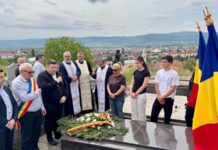 Ziua Eroilor: Aleșdul l-a omagiat pe sublocotenentul Iosif-Silviu Fogaraşi