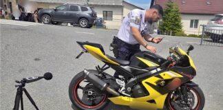 Motocicliști verificați cu sonometrul între Aleșd și Șinteu