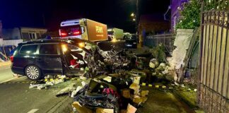 Accident grav în Tinăud: două persoane au ajuns la spital Mașină accident Tinăud