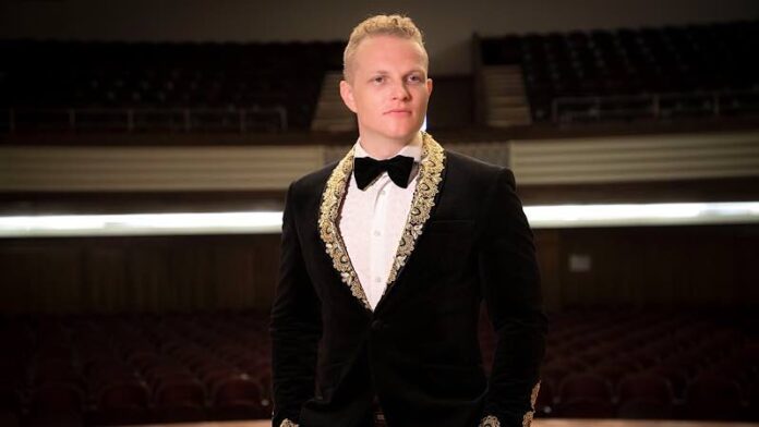 Tenorul ȘTEFAN von KORCH Tenorul ȘTEFAN von KORCH