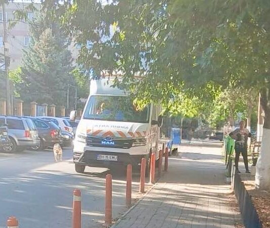 Bărbat găsit mort într-un apartament din Aleșd. Polițiștii nu au identificat suspiciuni