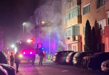 Incendiu la parterul blocului DN1 din Aleșd. Imobilul a rămas fără curent electric Incediu bloc Aleșd